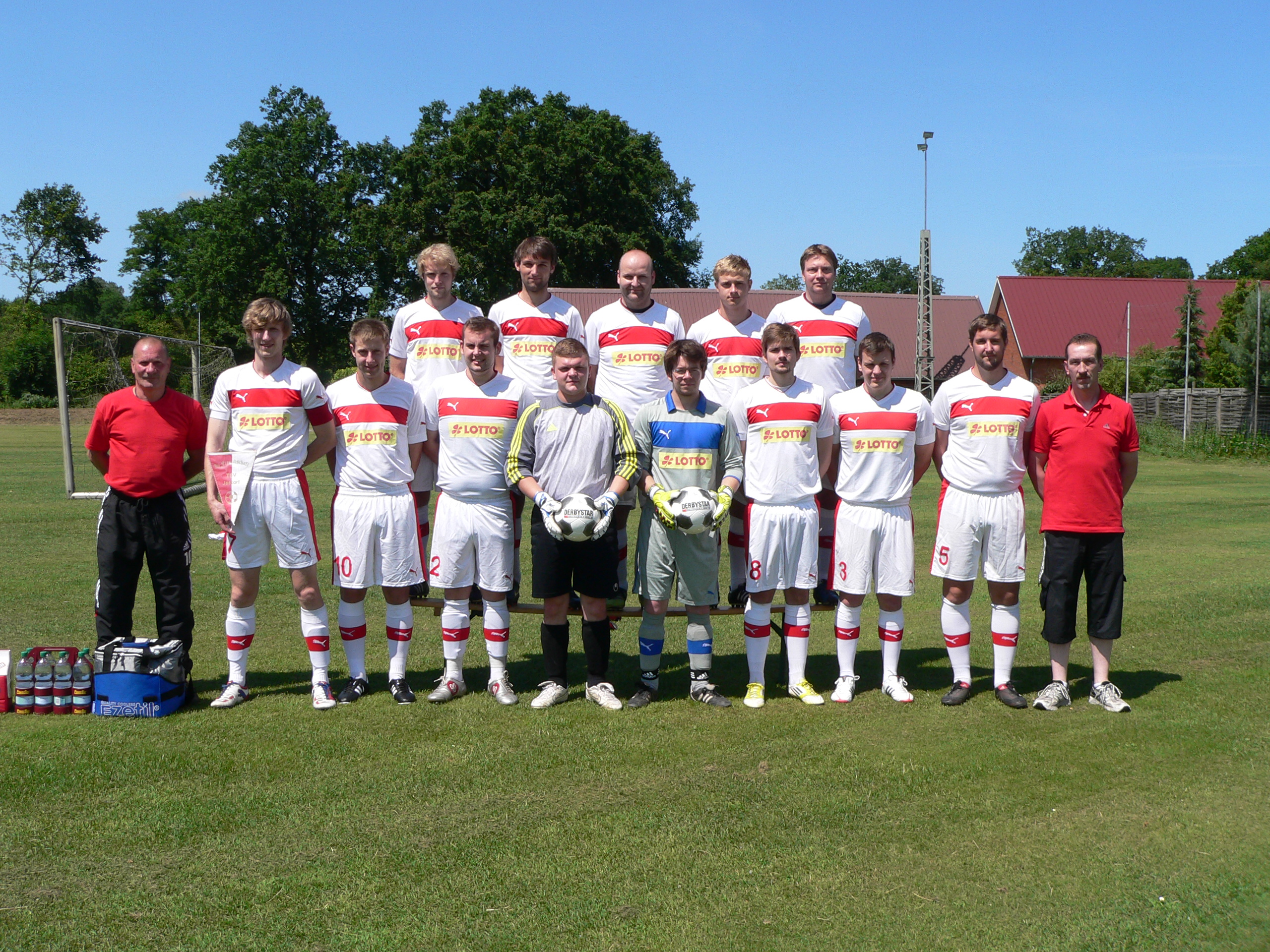 Mannschaftsfoto/Teamfoto von TSV Jastorf