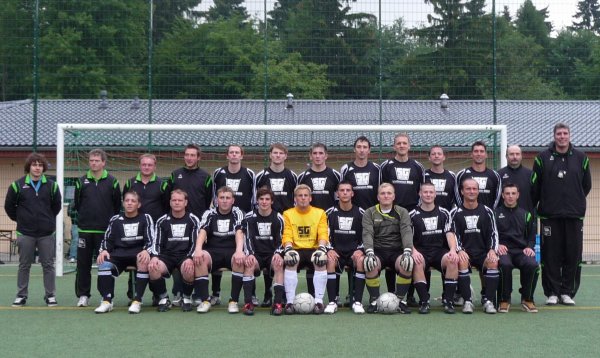 Mannschaftsfoto/Teamfoto von FC Schnheide