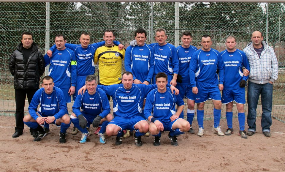 Mannschaftsfoto/Teamfoto von SNK Bosnjak Mainz