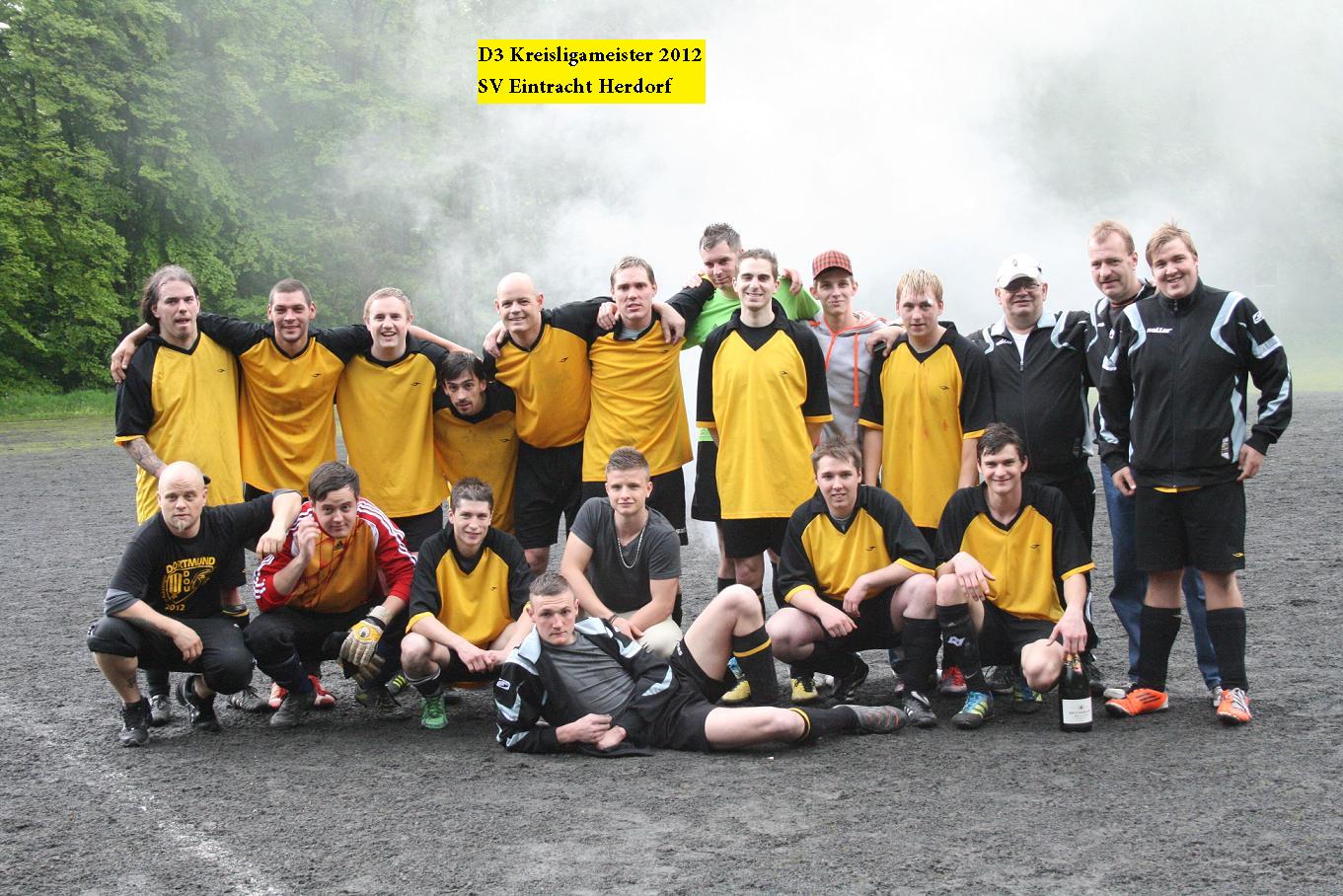Mannschaftsfoto/Teamfoto von Eintracht Herdorf