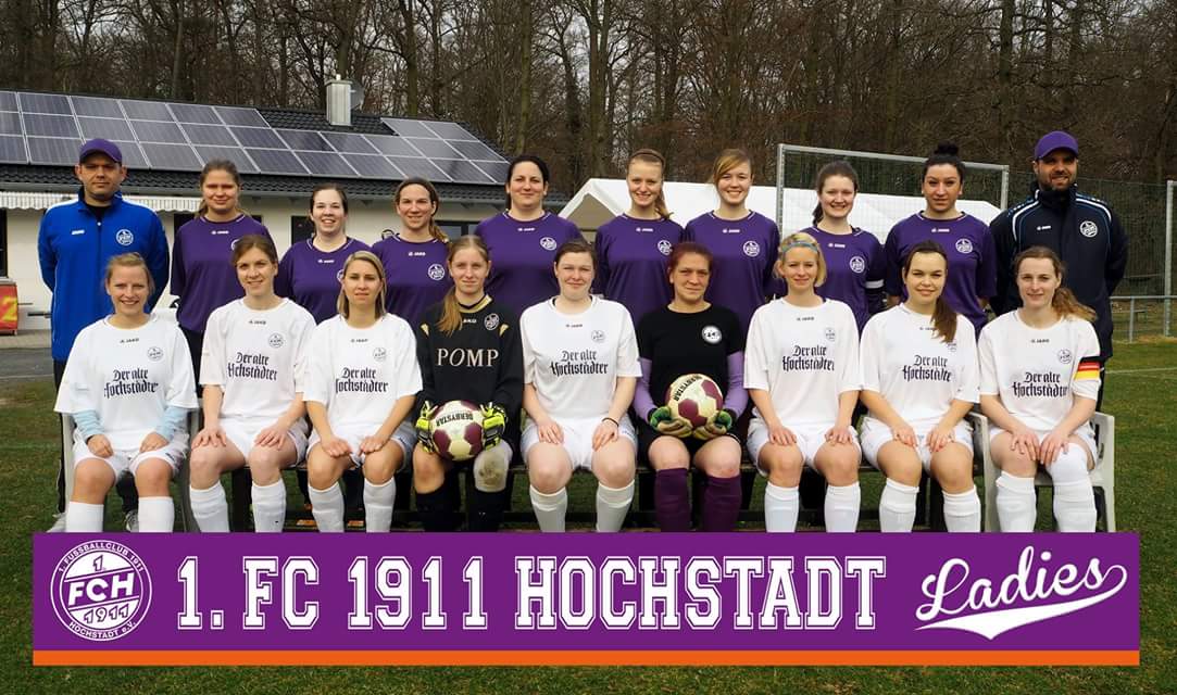 Mannschaftsfoto/Teamfoto von 1. FC Hochstadt